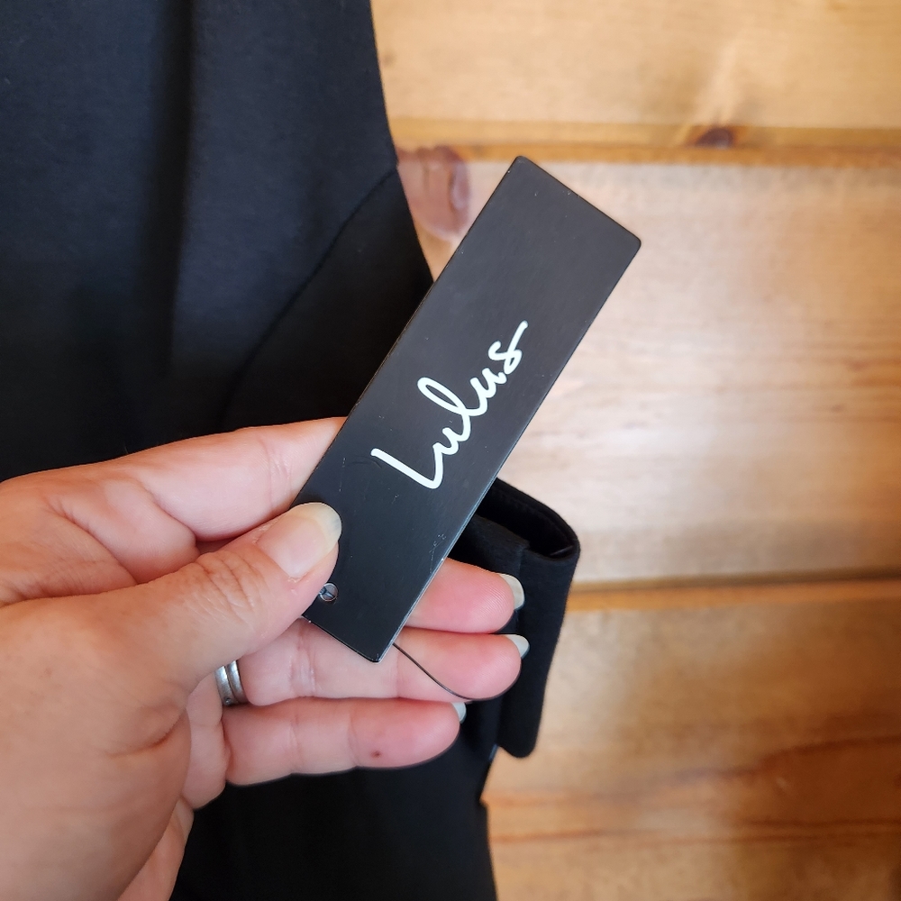 Lulus 💜‎ Black Cutout and About Black Skater Dress Stretch Fit & Flare Pleats L - Picture 8 of 10